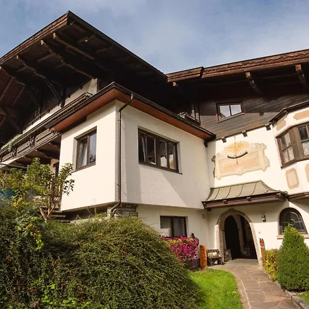 Schwarzenegg By Interhome *